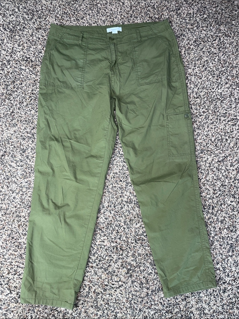 Liz Claiborne Olive Green Utility Cargo Pants Woman’s Size 12 | EUC